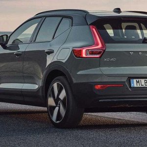  Volvo EX40 Twin Motor